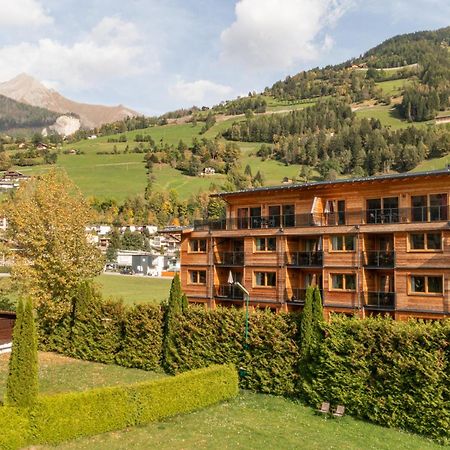 AlpenParks Montana Apartments Matrei in Osttirol Bagian luar foto