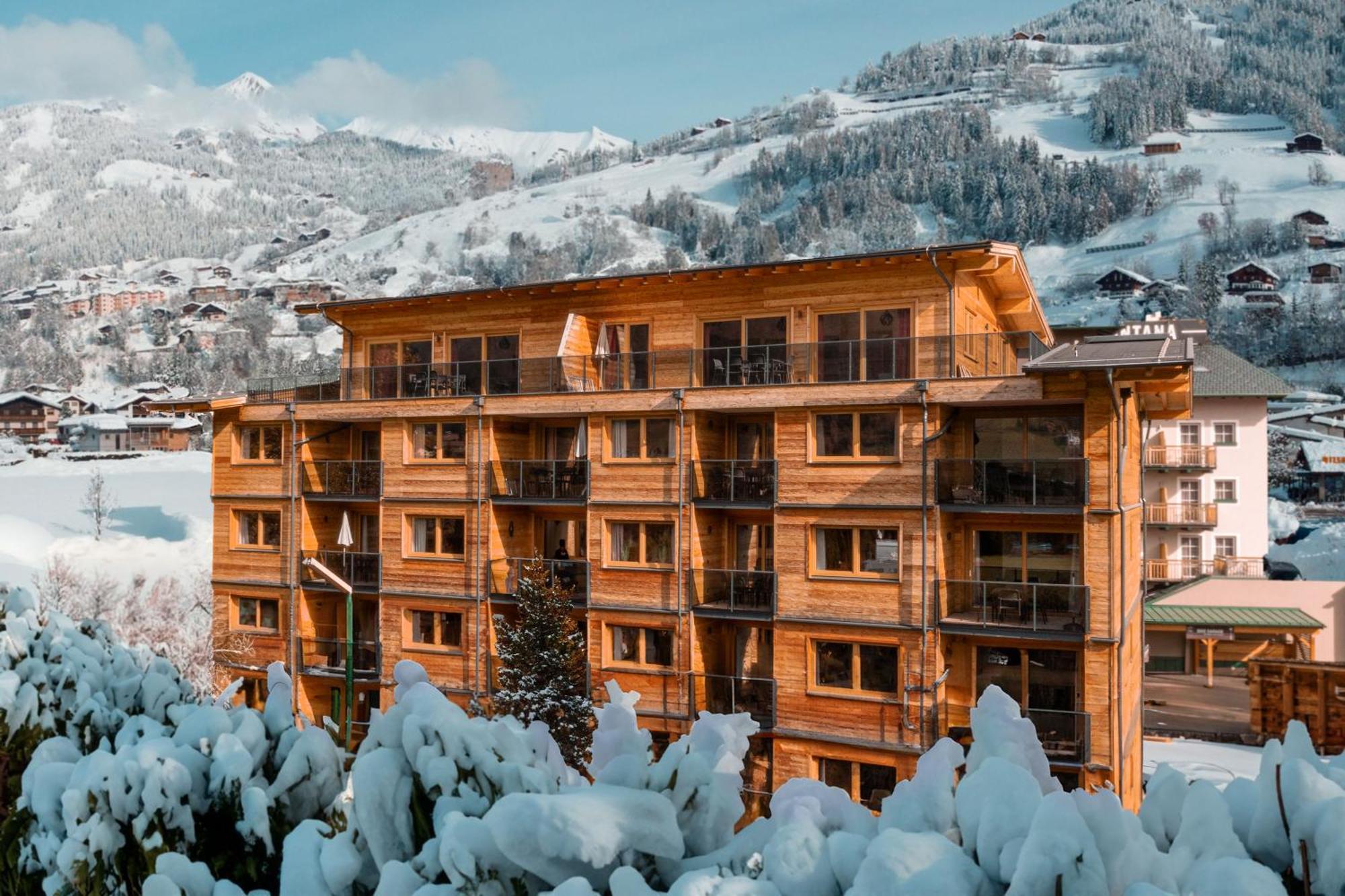 AlpenParks Montana Apartments Matrei in Osttirol Bagian luar foto